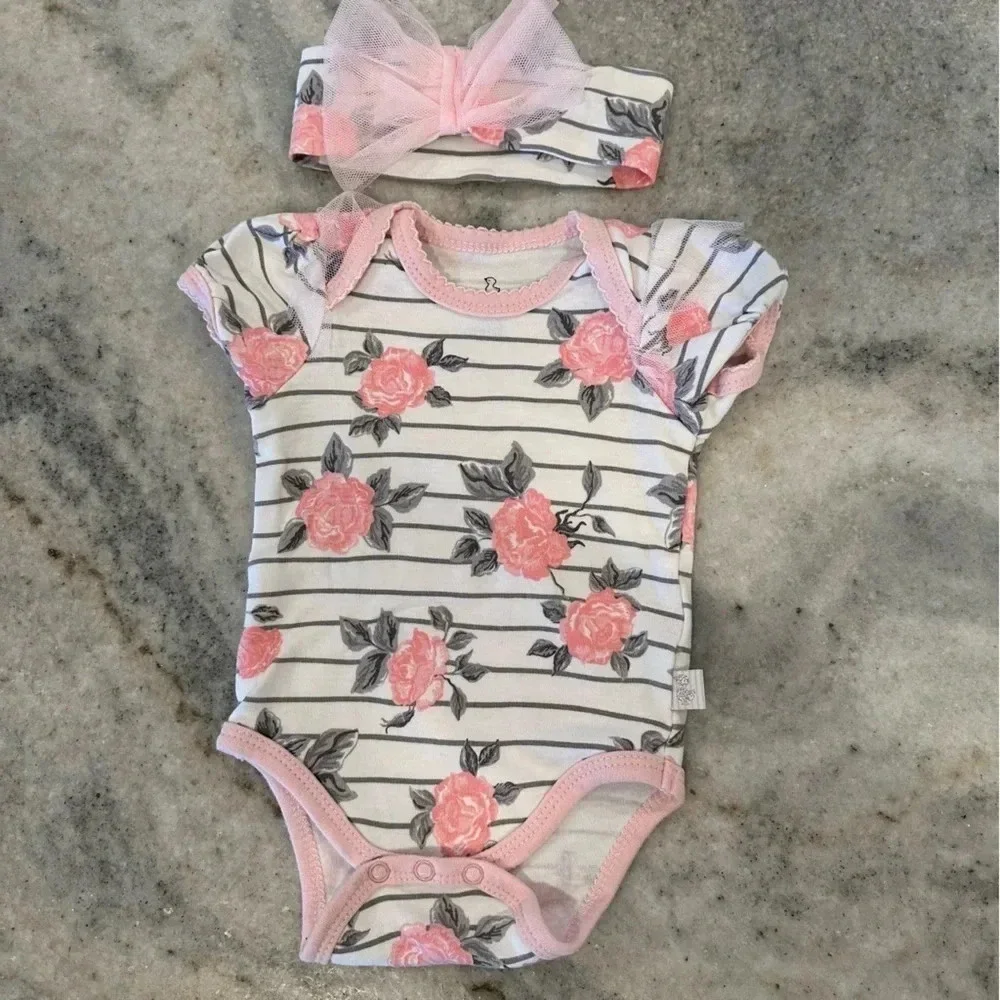 3 Pink Outfits Duck Duck Goose Pink, Floral, Lace and Tutu. Size 3-6 Month